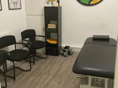 treatment room with additional chairs for observers